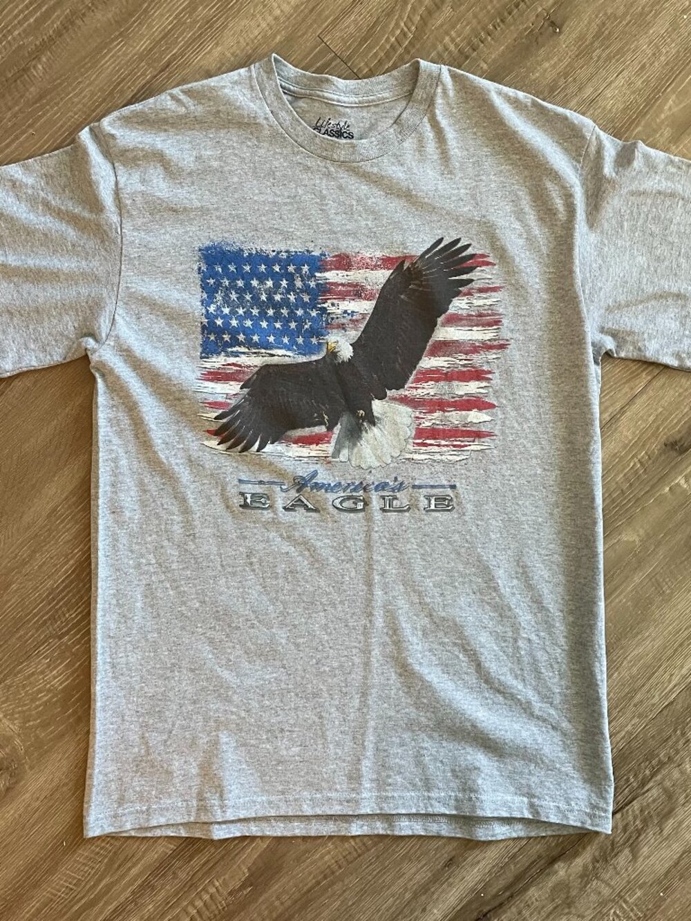 America's Eagle Lifestyle Classics Men's T-Shirt Size L Gray Patriotic Crewneck